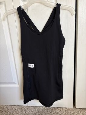 Lululemon Black V-Neck Athletic Strappy Back Tank Top